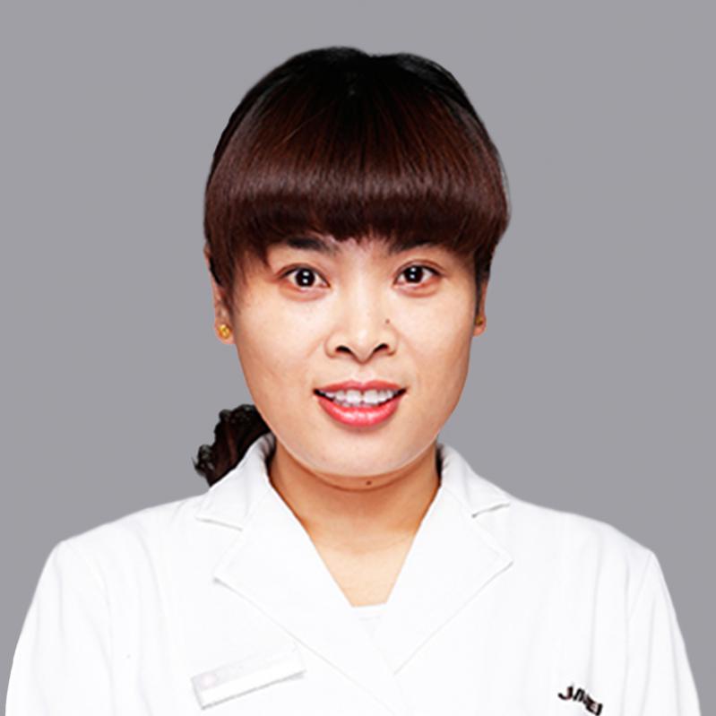 唐小英