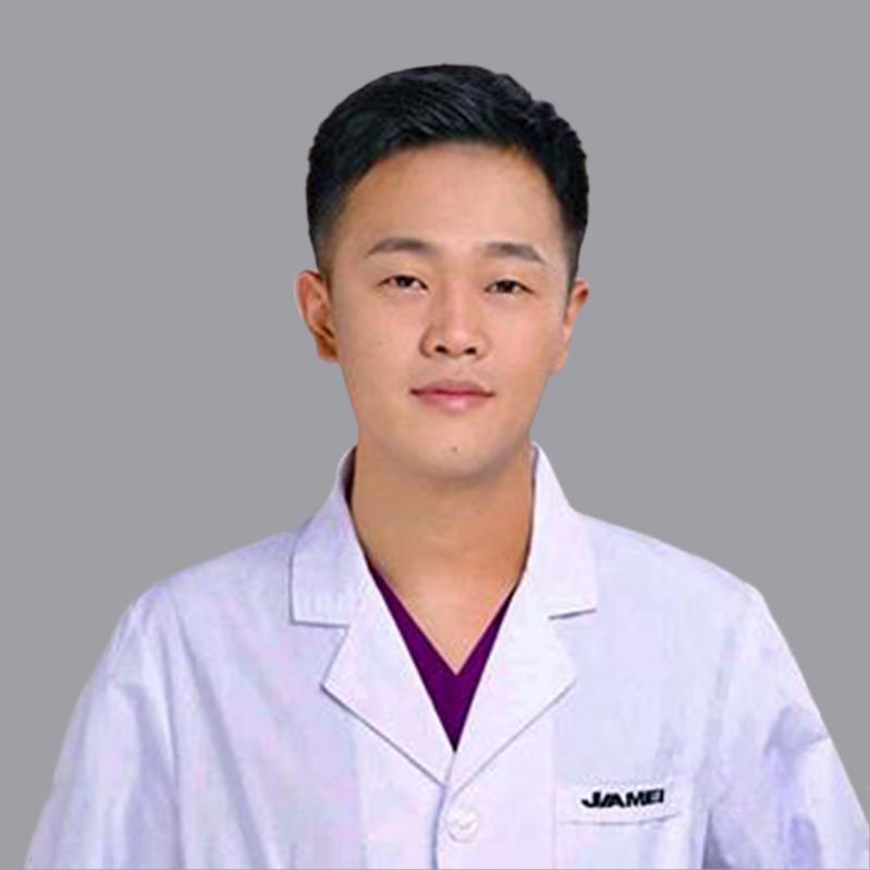 李腾飞